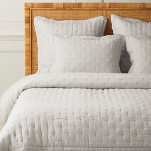 Serena & Lily Sutter Linen King Size Quilt & 2 King Shams - Fog